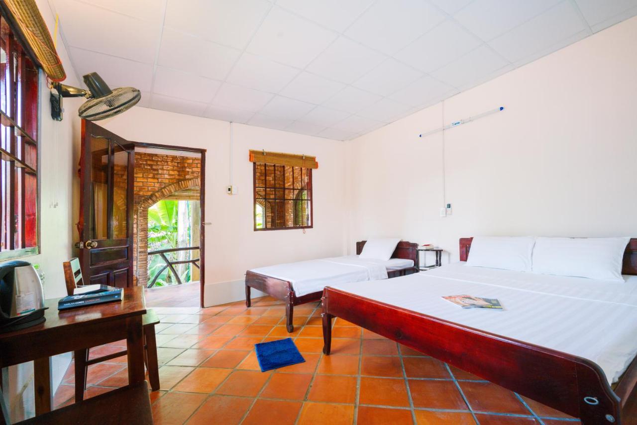 Lien Hiep Thanh Homestay & Beach Bar Дуонг-Донг Экстерьер фото