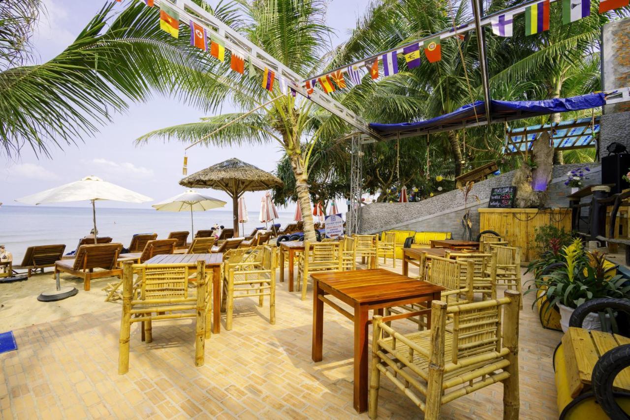 Lien Hiep Thanh Homestay & Beach Bar Дуонг-Донг Экстерьер фото